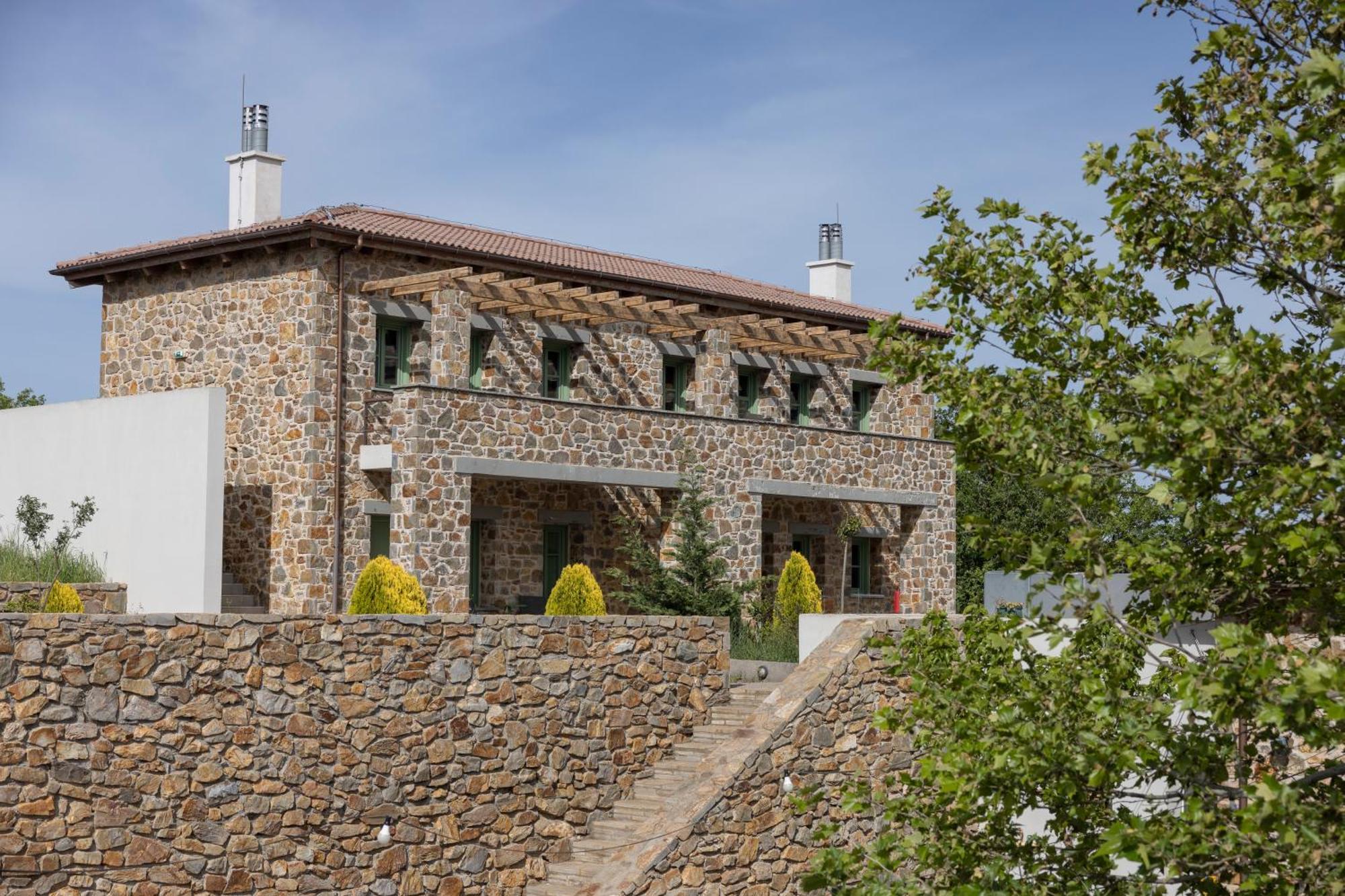 Foresta In Medias Mores Tripoli Exterior photo